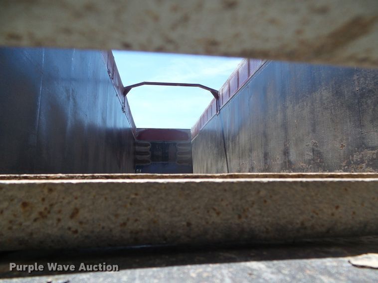 image for item DI5599 2015 Fehr  silage trailer