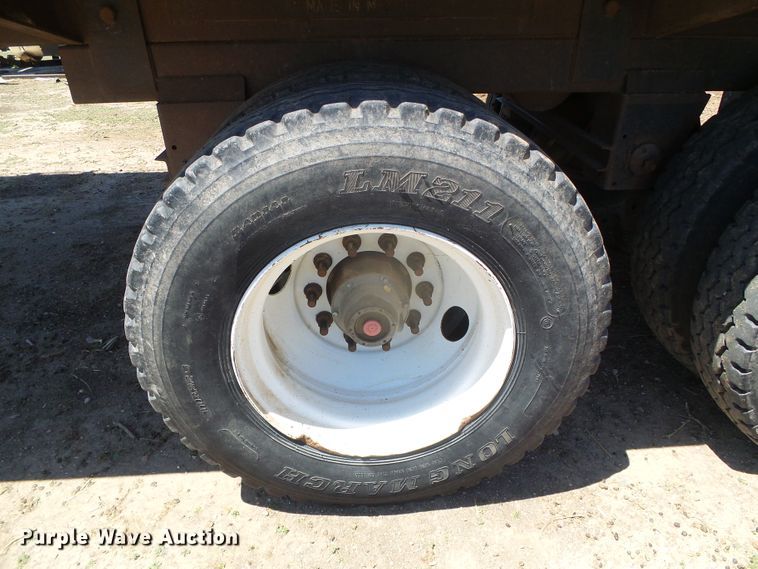 image for item DI5599 2015 Fehr  silage trailer