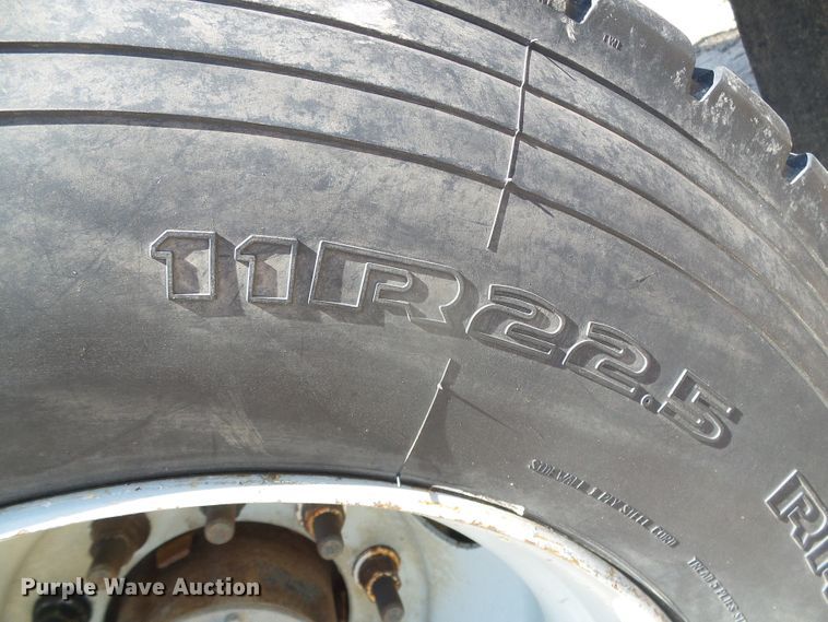 image for item DI5599 2015 Fehr  silage trailer