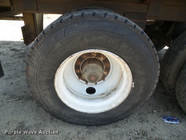 image for item DI5599 2015 Fehr  silage trailer