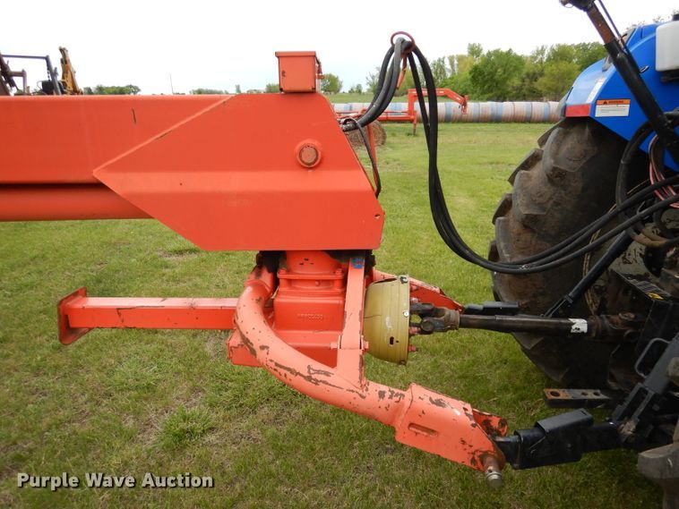 image for item DI6621 Kuhn FC4000RG  windrower