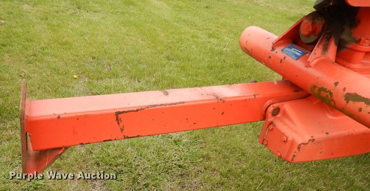 image for item DI6621 Kuhn FC4000RG  windrower
