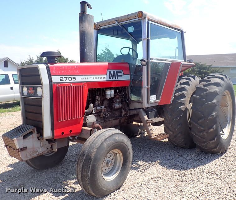 image for item DJ5668 1979 Massey Ferguson 2705  tractor