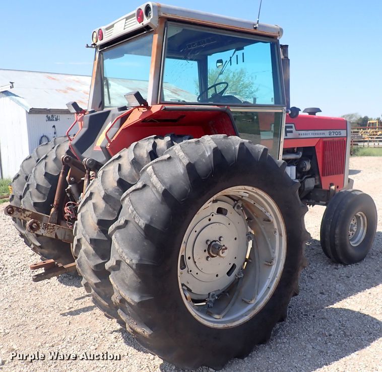 image for item DJ5668 1979 Massey Ferguson 2705  tractor