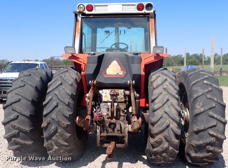 image for item DJ5668 1979 Massey Ferguson 2705  tractor
