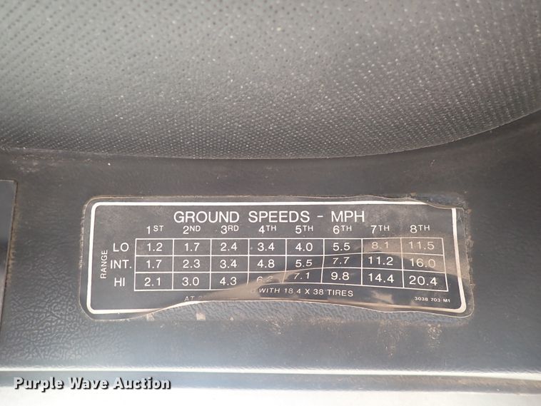 image for item DJ5668 1979 Massey Ferguson 2705  tractor