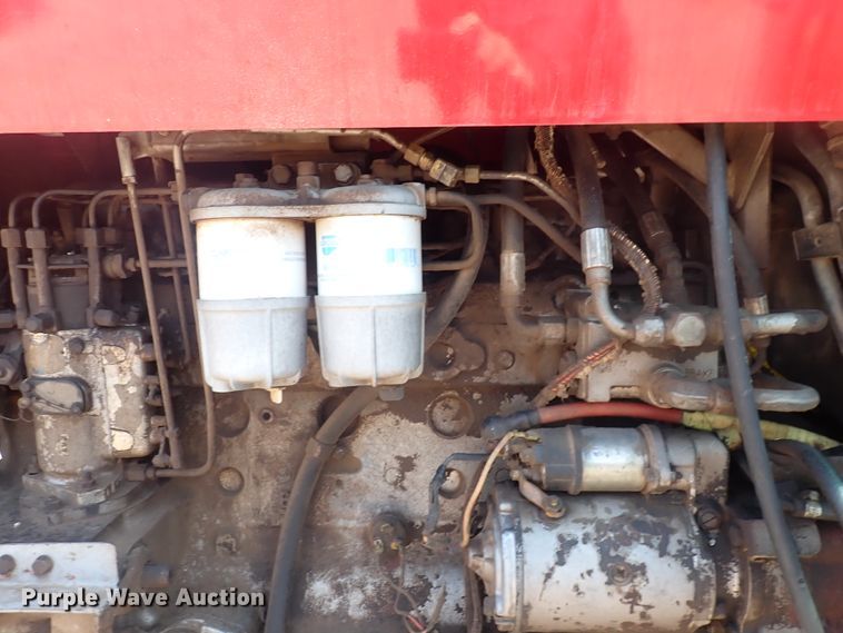 image for item DJ5668 1979 Massey Ferguson 2705  tractor