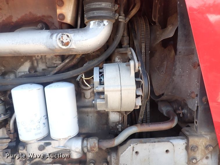 image for item DJ5668 1979 Massey Ferguson 2705  tractor