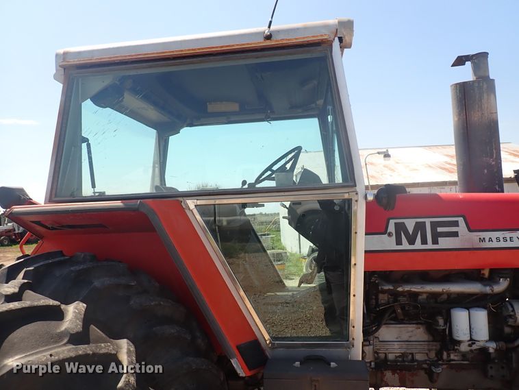 image for item DJ5668 1979 Massey Ferguson 2705  tractor