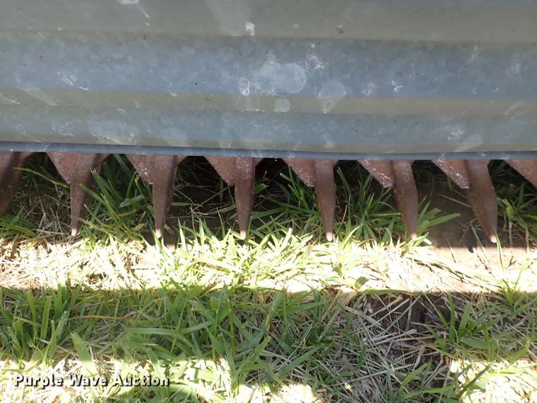 image for item DJ5690 Deutz Allis  rigid head