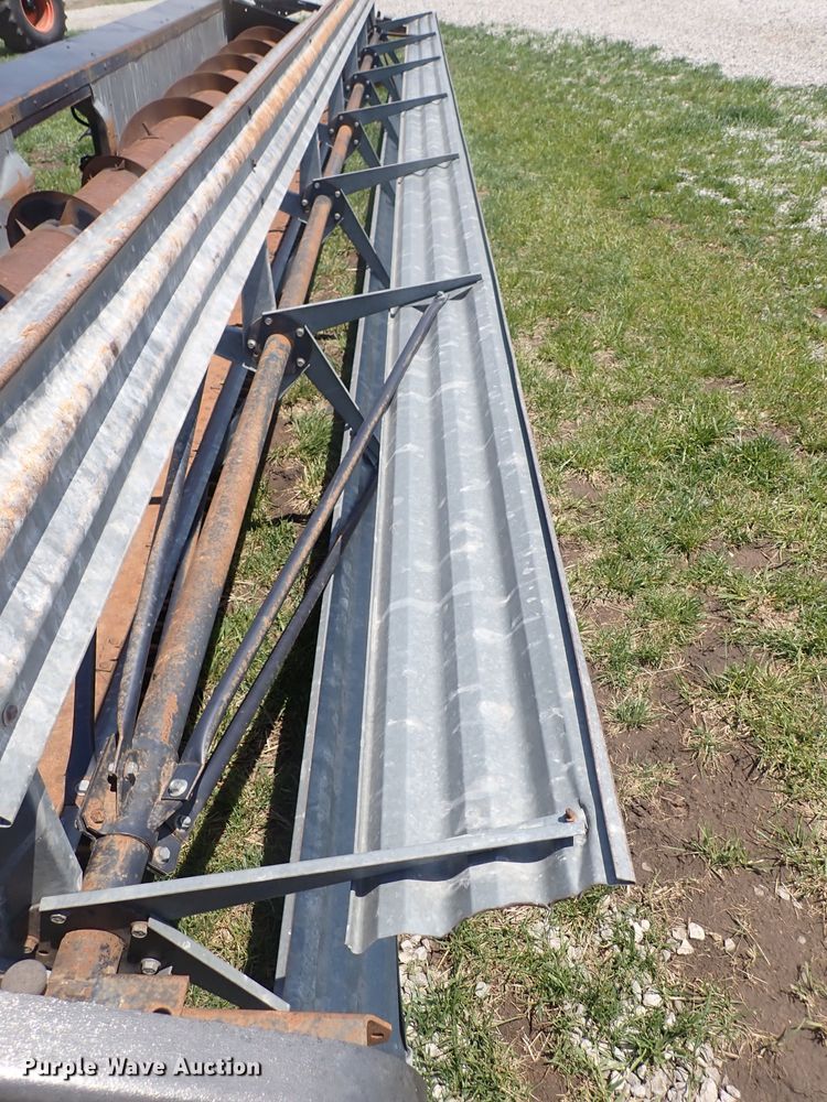 image for item DJ5690 Deutz Allis  rigid head