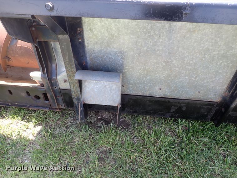 image for item DJ5690 Deutz Allis  rigid head