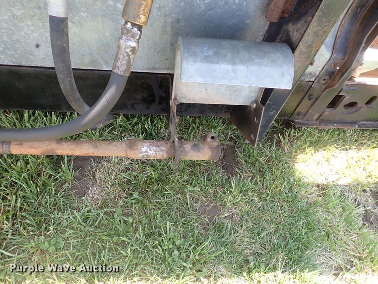 image for item DJ5690 Deutz Allis  rigid head