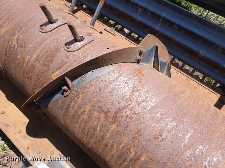 image for item DJ5690 Deutz Allis  rigid head