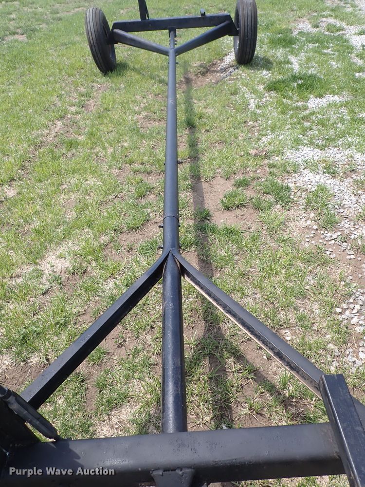 image for item DJ5690 Deutz Allis  rigid head