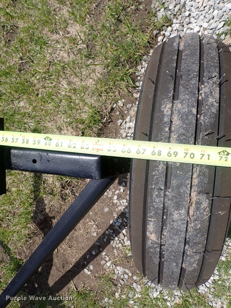 image for item DJ5690 Deutz Allis  rigid head