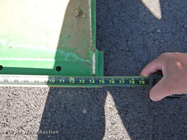 image for item DJ8433 John Deere 3039R  MFWD tractor