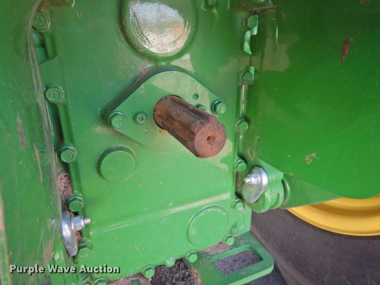 image for item DJ8433 John Deere 3039R  MFWD tractor