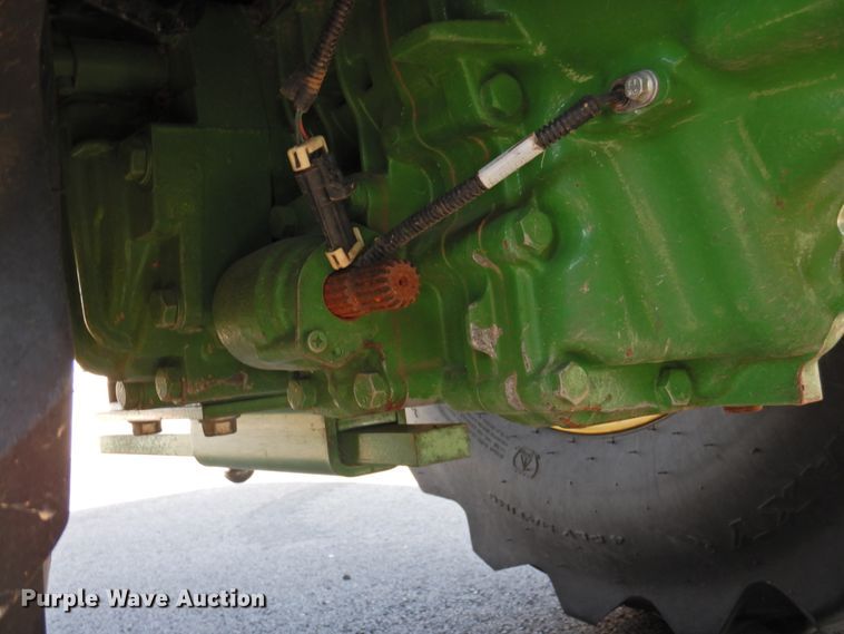 image for item DJ8433 John Deere 3039R  MFWD tractor