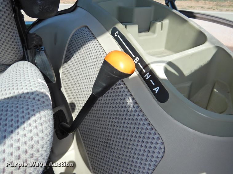 image for item DJ8433 John Deere 3039R  MFWD tractor