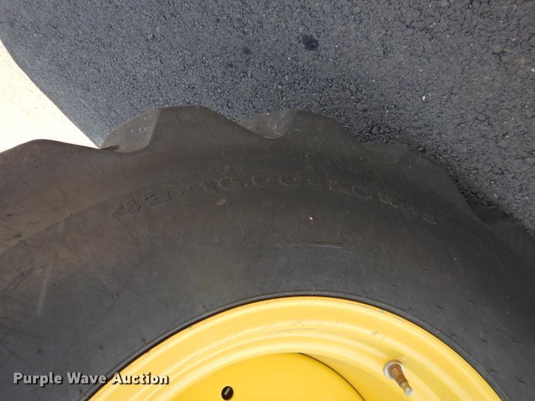 image for item DJ8433 John Deere 3039R  MFWD tractor