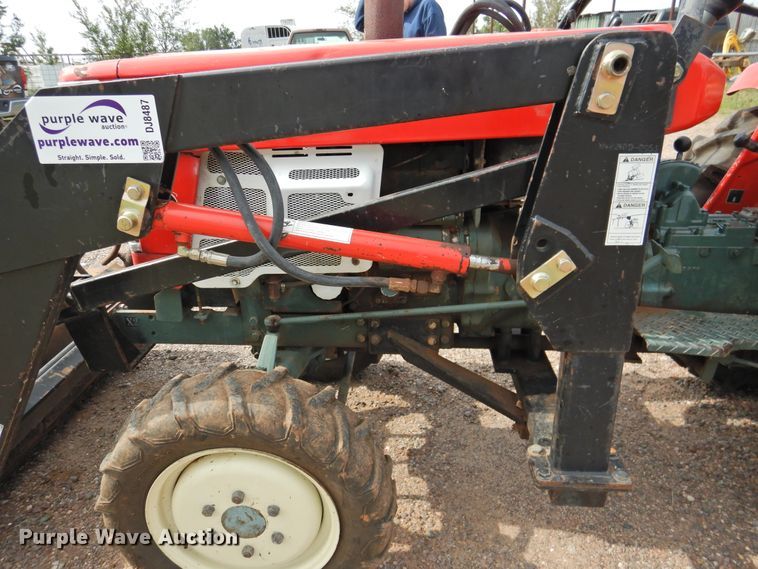 image for item DJ8487 Yanmar YM2210D  MFWD tractor