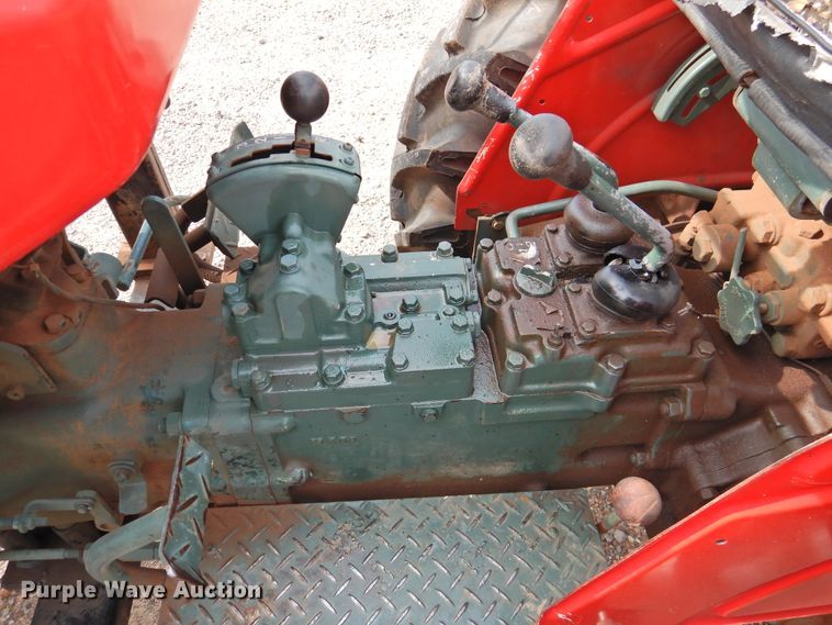 image for item DJ8487 Yanmar YM2210D  MFWD tractor