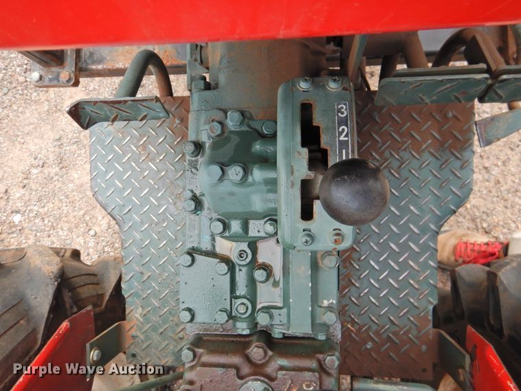 image for item DJ8487 Yanmar YM2210D  MFWD tractor