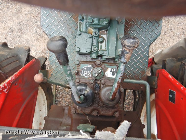 image for item DJ8487 Yanmar YM2210D  MFWD tractor