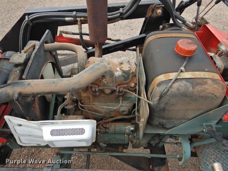 image for item DJ8487 Yanmar YM2210D  MFWD tractor