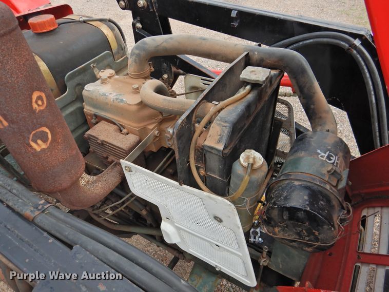 image for item DJ8487 Yanmar YM2210D  MFWD tractor