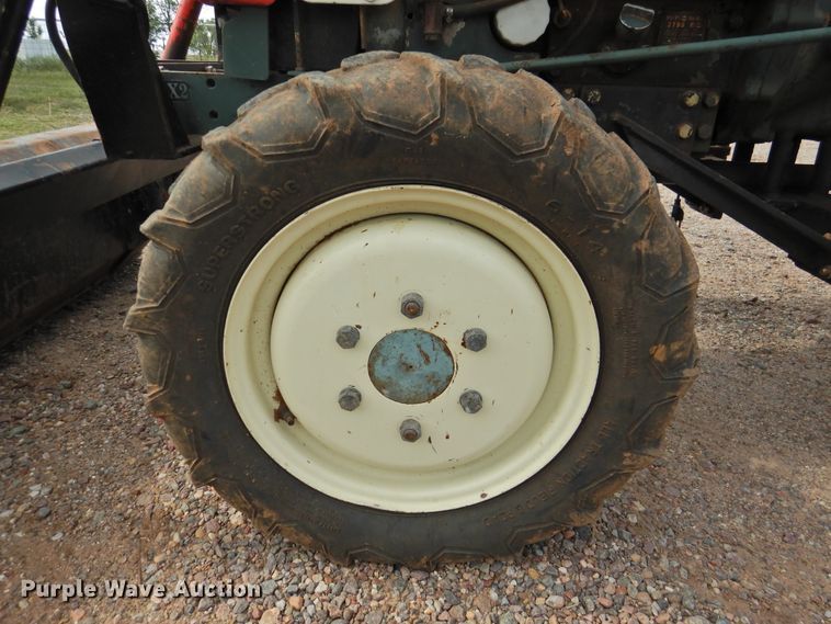 image for item DJ8487 Yanmar YM2210D  MFWD tractor