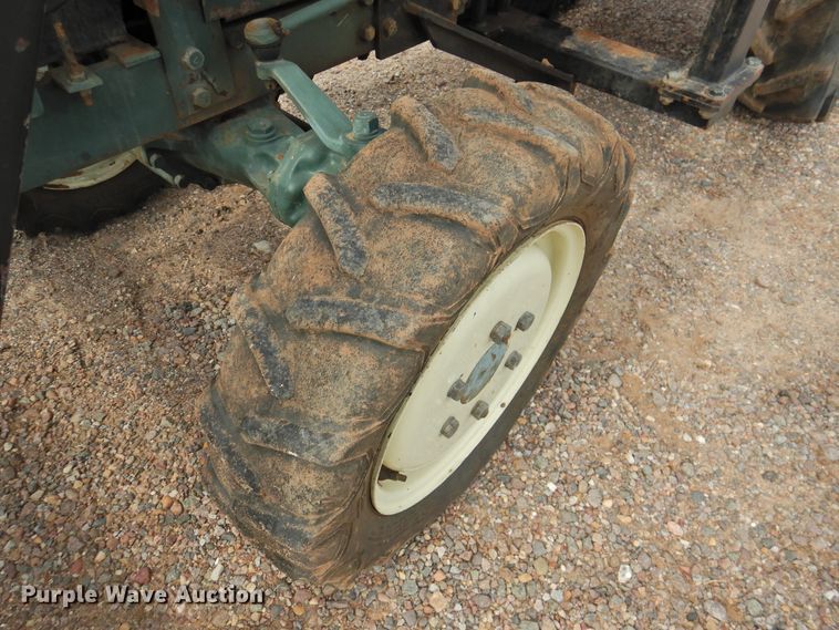 image for item DJ8487 Yanmar YM2210D  MFWD tractor