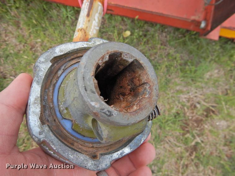 image for item DJ8487 Yanmar YM2210D  MFWD tractor