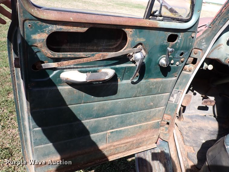 image for item DK4621 1954 GMC 250  grain truck