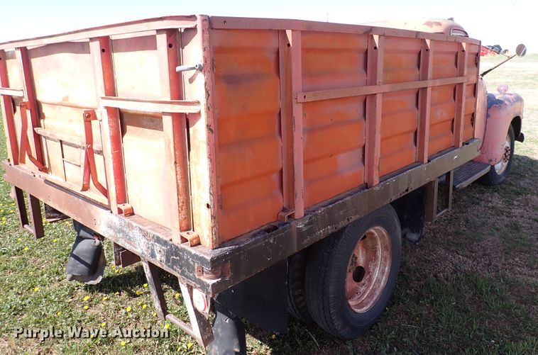 image for item DK4621 1954 GMC 250  grain truck