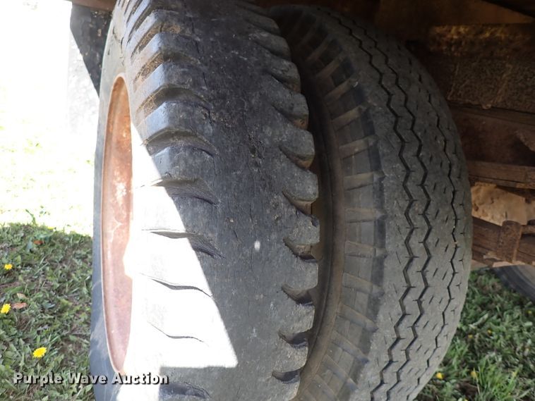 image for item DK4621 1954 GMC 250  grain truck