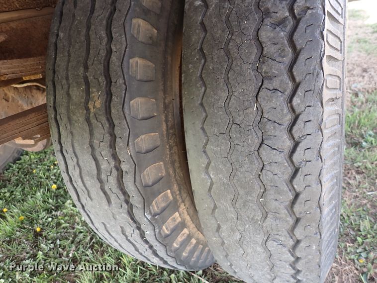 image for item DK4621 1954 GMC 250  grain truck