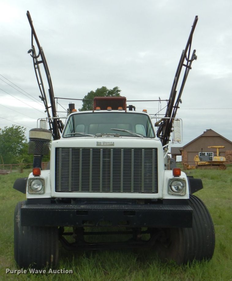 image for item DK5653 1981 GMC Big Wheel  applicator truck