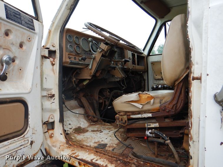 image for item DK5653 1981 GMC Big Wheel  applicator truck