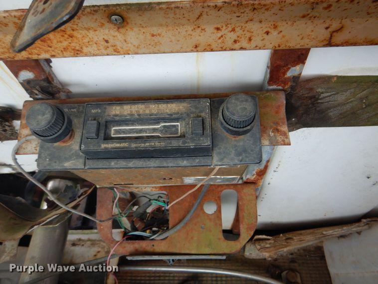 image for item DK5653 1981 GMC Big Wheel  applicator truck