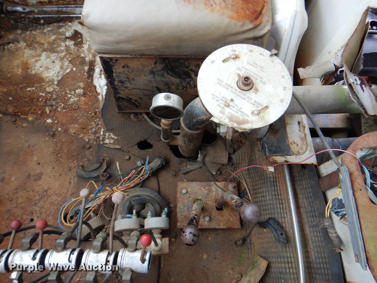 image for item DK5653 1981 GMC Big Wheel  applicator truck