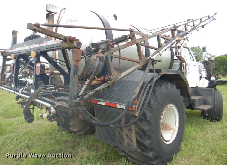 image for item DK5653 1981 GMC Big Wheel  applicator truck