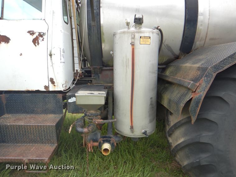 image for item DK5653 1981 GMC Big Wheel  applicator truck