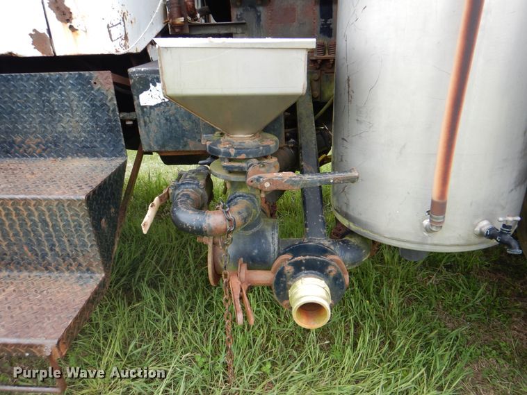 image for item DK5653 1981 GMC Big Wheel  applicator truck