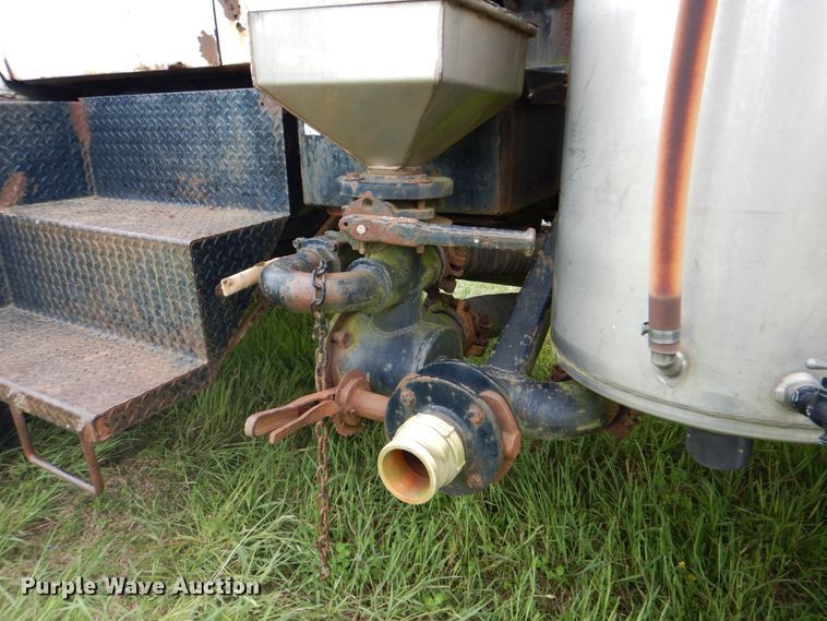 image for item DK5653 1981 GMC Big Wheel  applicator truck