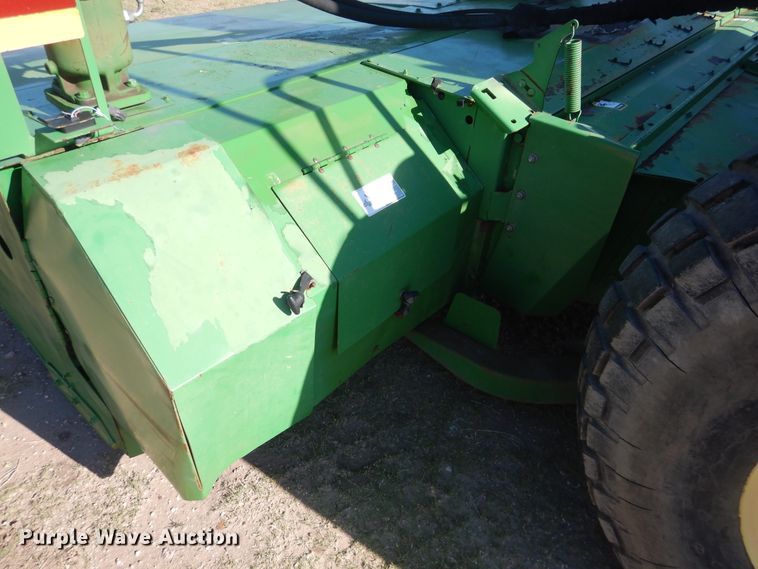 image for item DL0275 2007 John Deere 4995  windrower