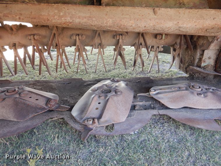 image for item DL0275 2007 John Deere 4995  windrower