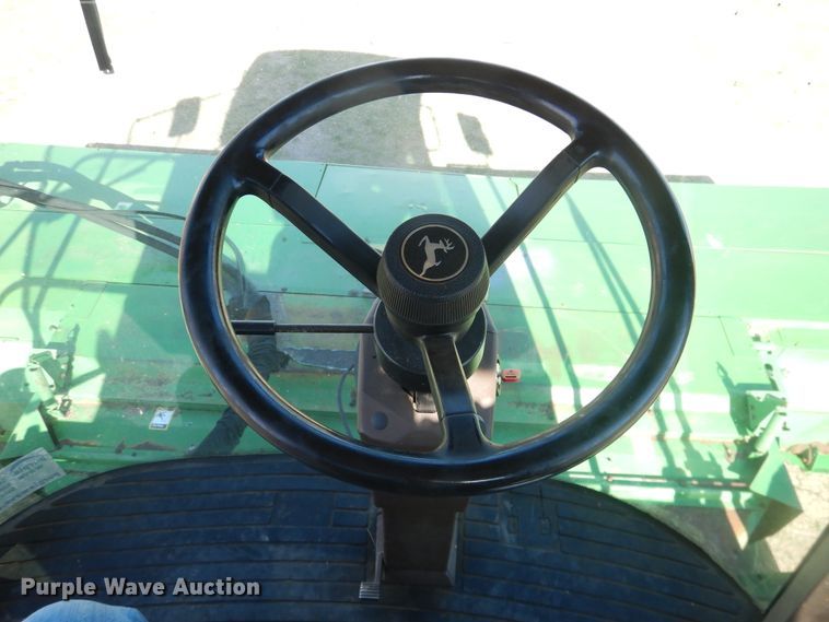 image for item DL0275 2007 John Deere 4995  windrower