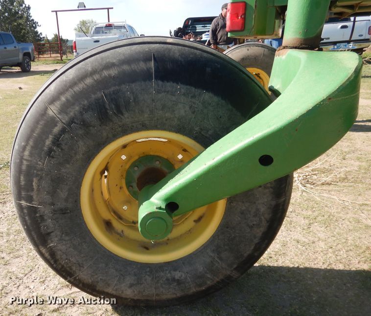 image for item DL0275 2007 John Deere 4995  windrower